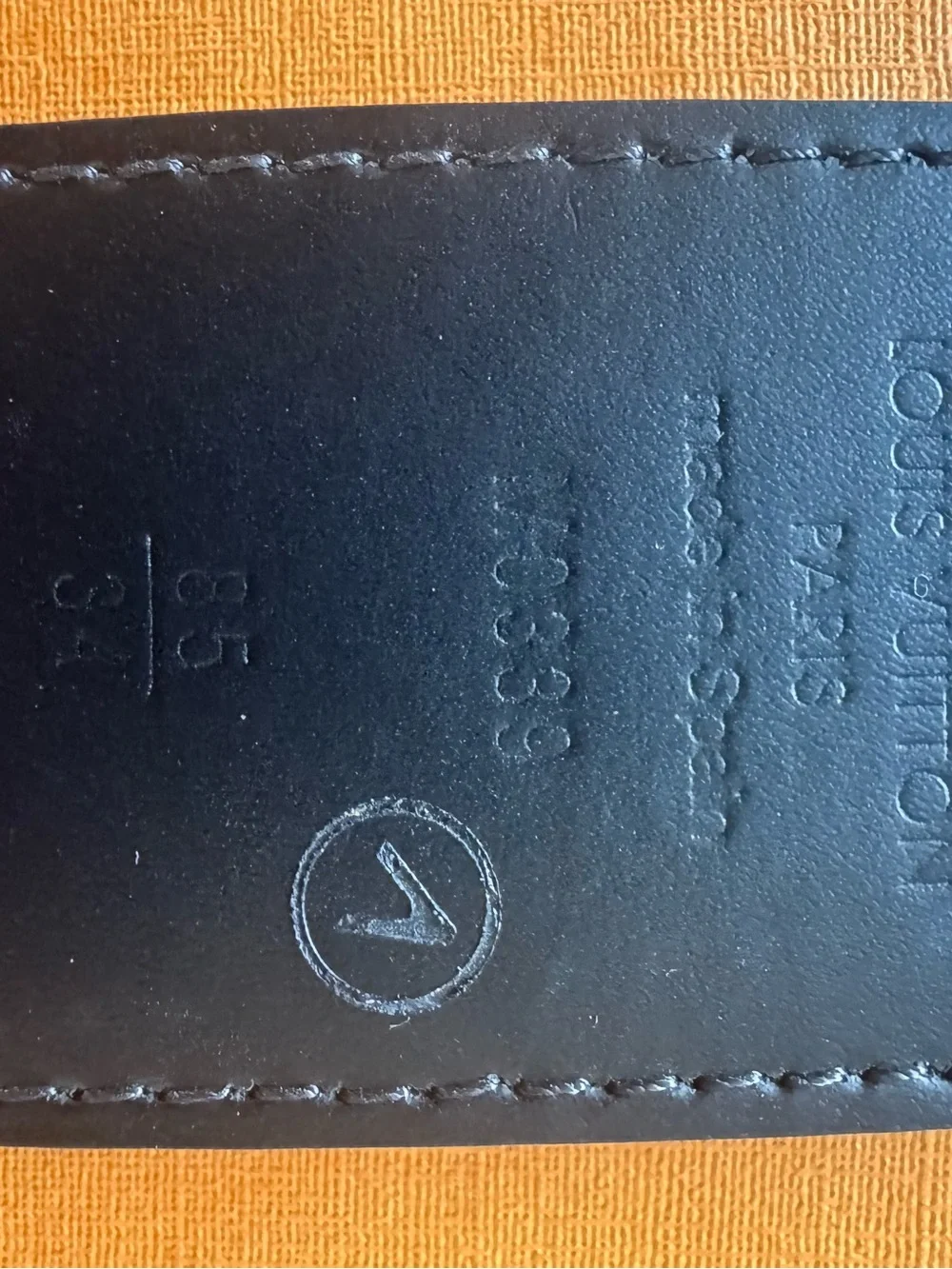 Louis Vuitton Black Men’s LV Initiales Reversible Belt
